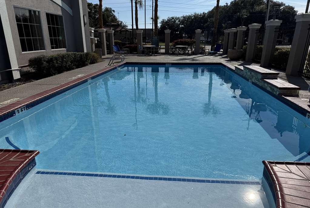 La Quinta By Wyndham Beaumont West Hotel Съоръжения снимка